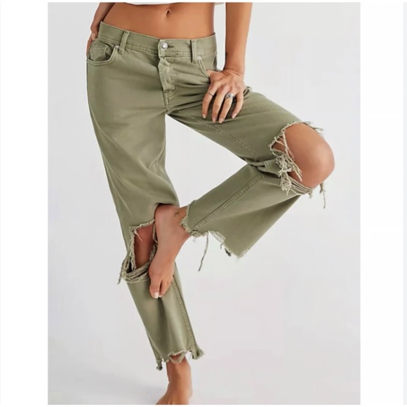 Free People Maggie Mid Rise Baggy Distressed Straight Leg Jeans in Green Size 28 - Picture 1 of 7